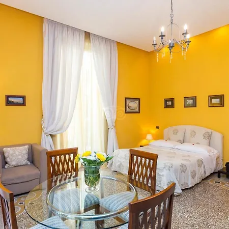 Orsini46 Bed & Breakfast 2*
