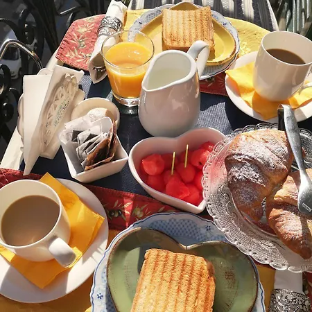 Orsini 46 Bed & Breakfast Napoli