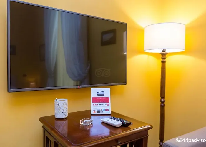 Orsini 46 4* ナポリ