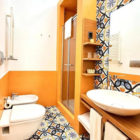 Orsini 46 4* Neapel